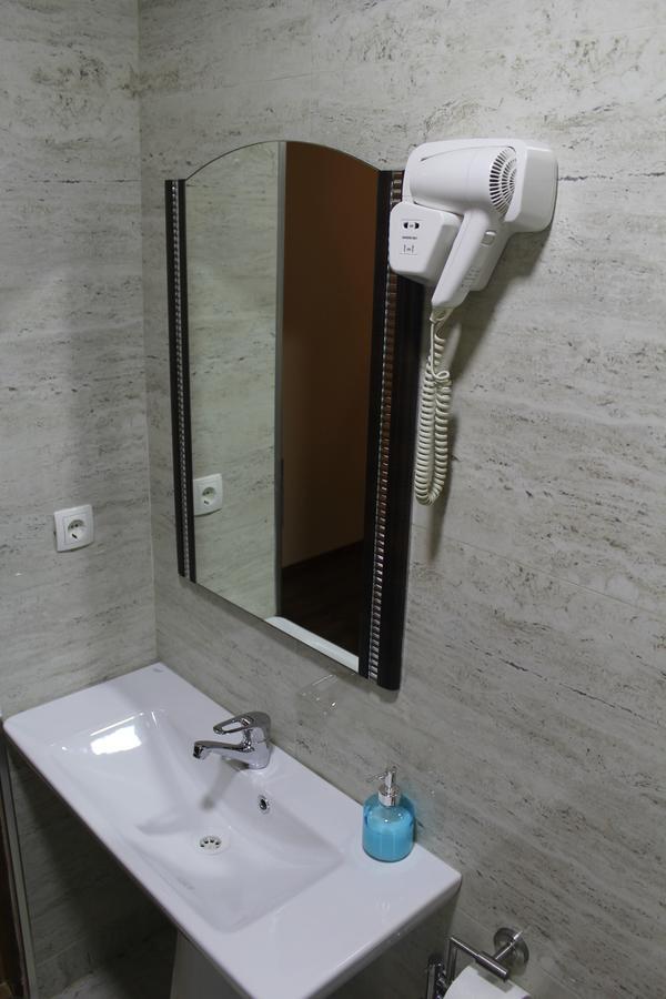 Hotel Adria Priština Exteriér fotografie